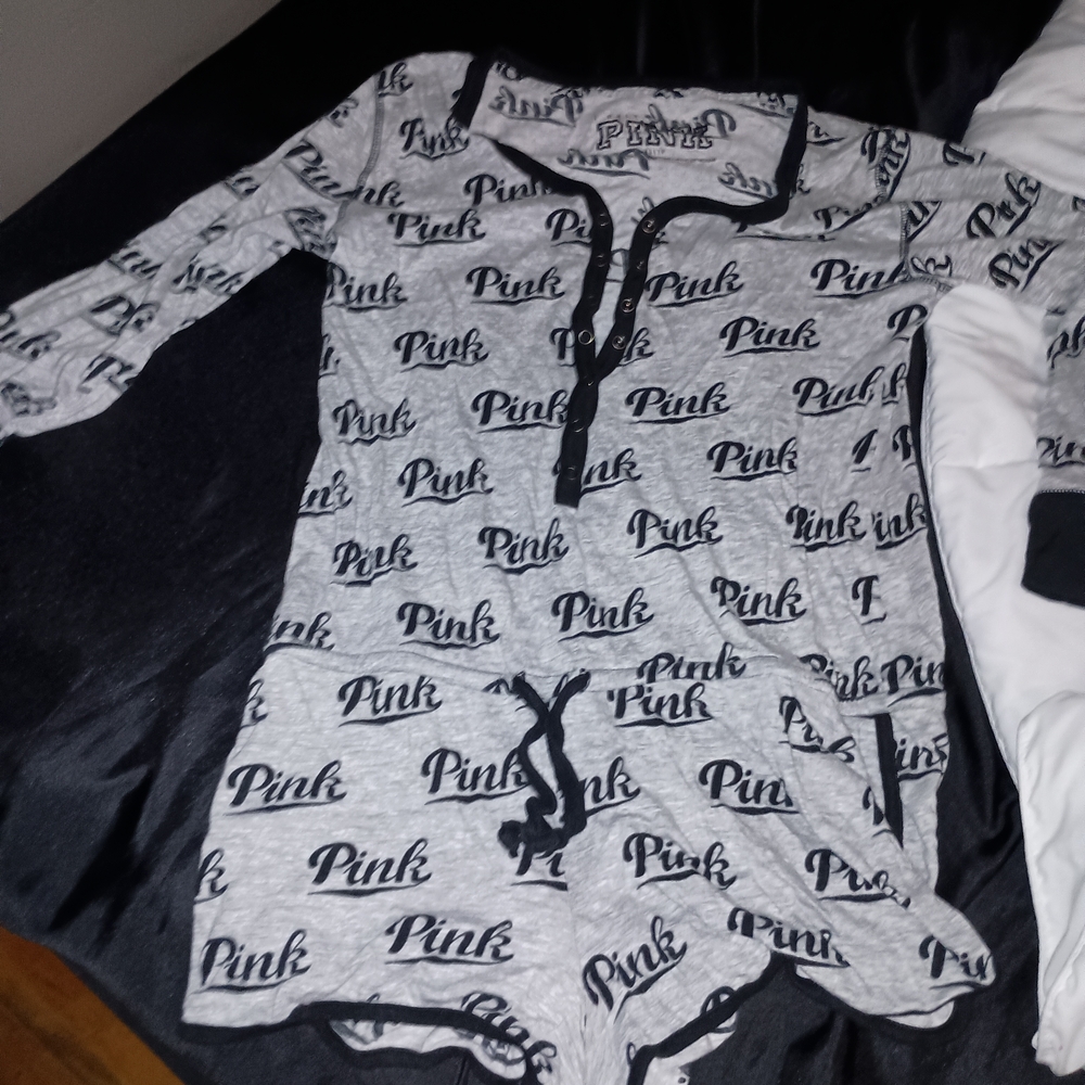 PINK Victoria's Secret Gray and Black Buttoned Top